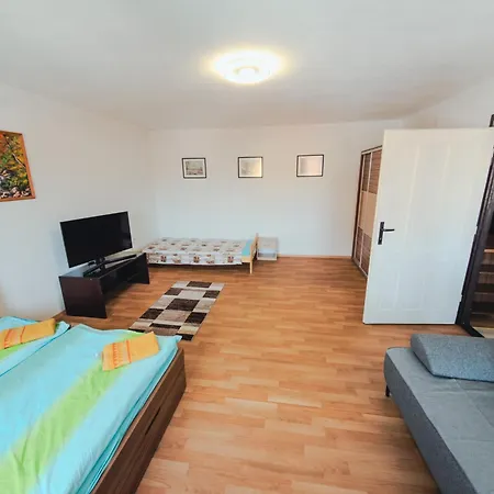 Rk Apartment *